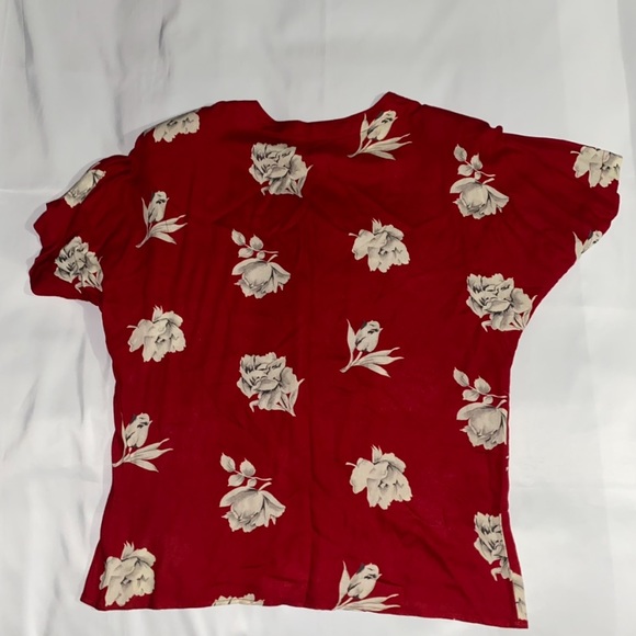 Craig Clothing Co Floral Print Shoulder Blouse & Flowy Midi Skirt Set - Picture 7 of 10